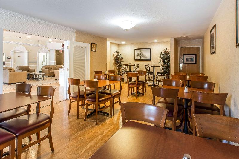 בית מלון כפרי Quality Inn & Suites On The River