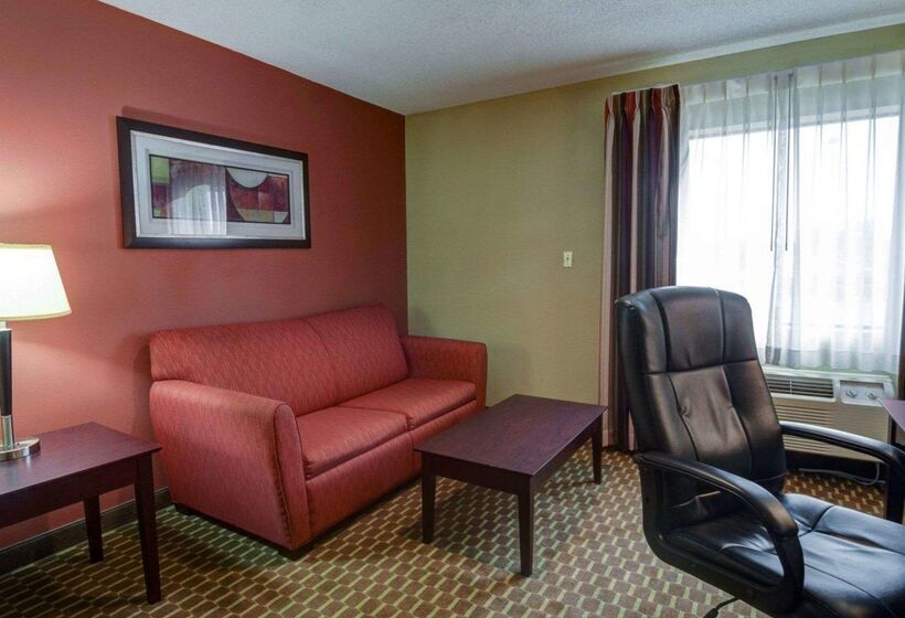 فندق Quality Inn & Suites Pine Bluff