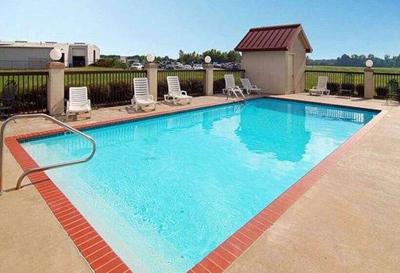 فندق Quality Inn & Suites Pine Bluff