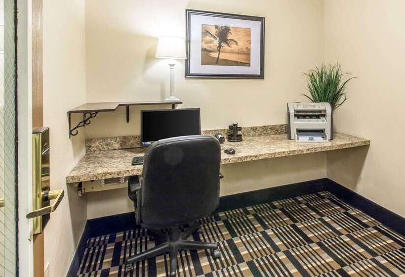 ホテル Quality Inn And Suites Silverthorne Copper Mountain