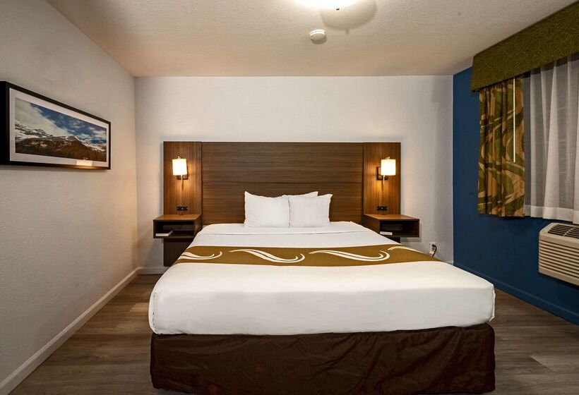 Отель Quality Inn & Suites Tulare