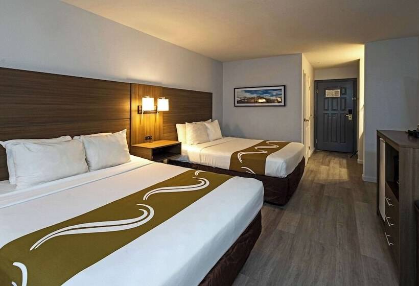 Отель Quality Inn & Suites Tulare