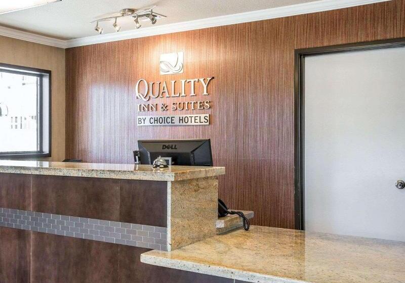 בית מלון כפרי Quality Inn & Suites Woodland  Sacramento Airport