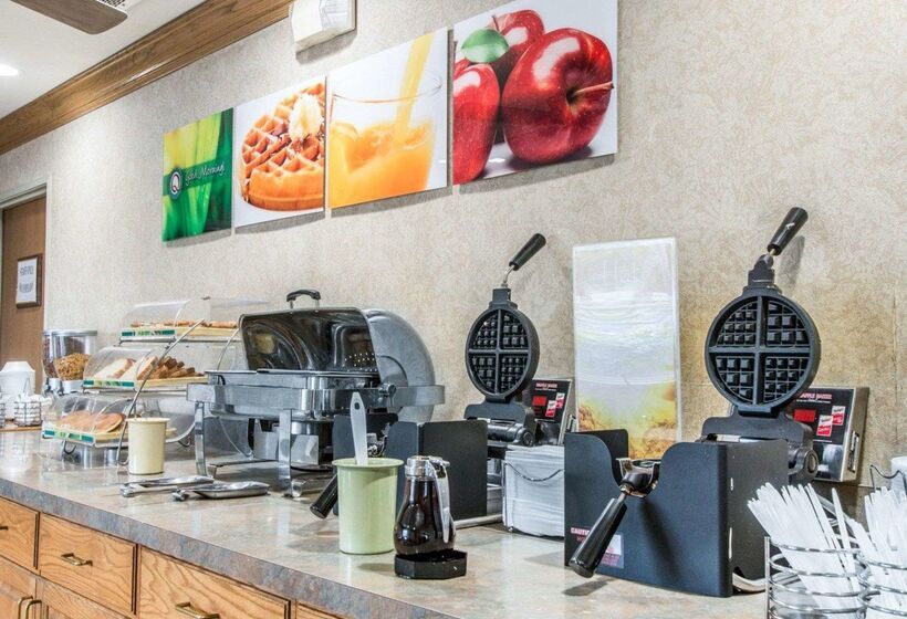 Отель Quality Suites San Diego Otay Mesa