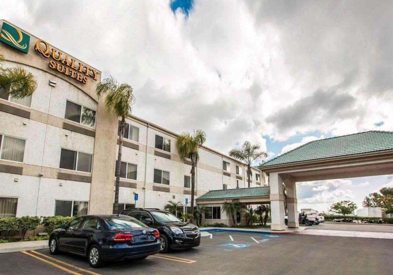 Отель Quality Suites San Diego Otay Mesa