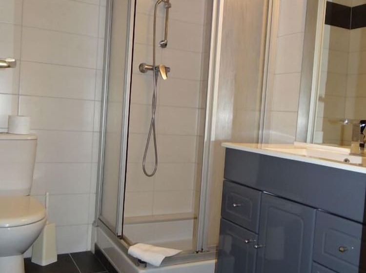 בית מלון כפרי Aux Touristes Hôtel Restaurant