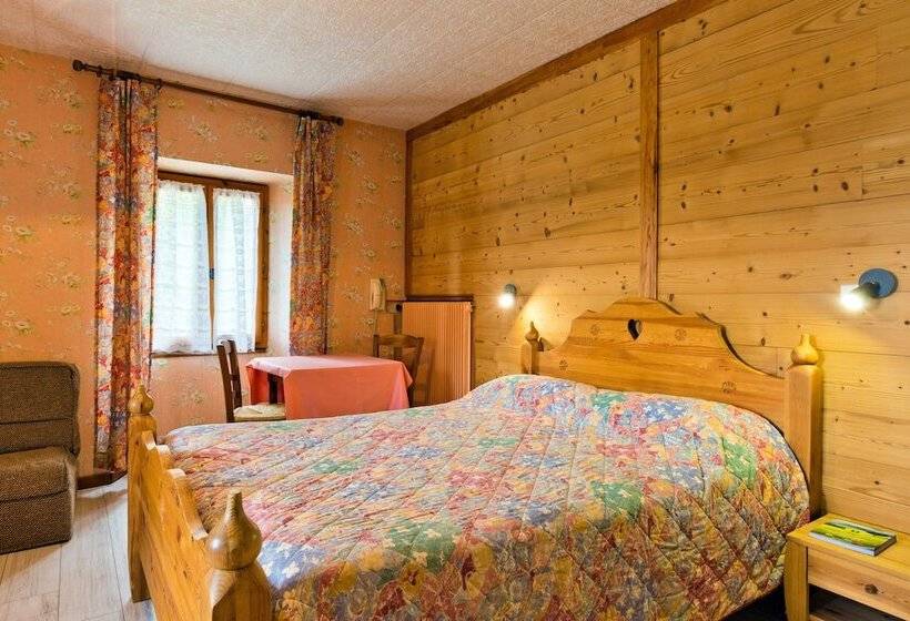 בית מלון כפרי Aux Touristes Hôtel Restaurant