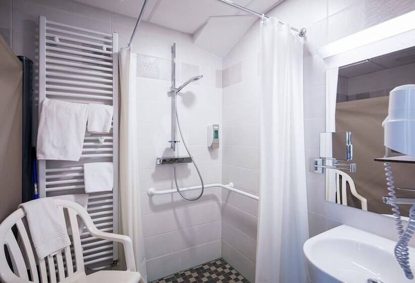 酒店 Restaurant De La Poste Et La Grange Detente, Espace Bienetre