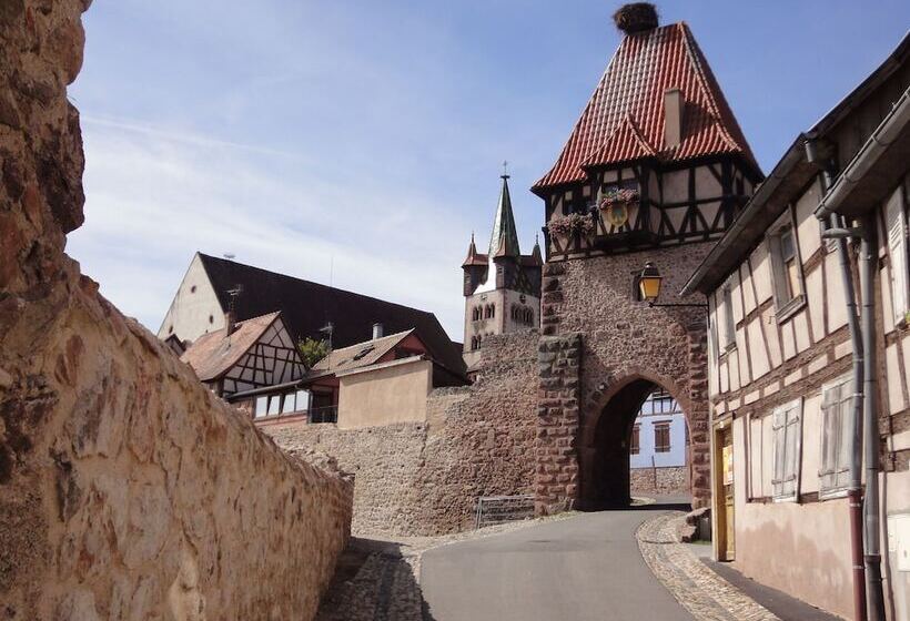 酒店 Restaurant Dontenville