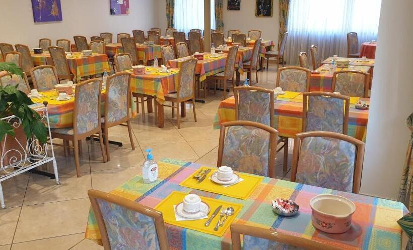 Logis Hotel Restaurant Le Faudé