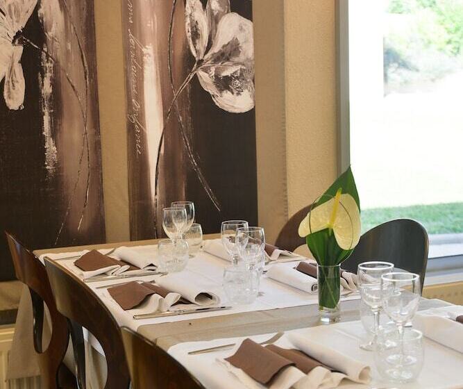 酒店 Restaurant Rolland
