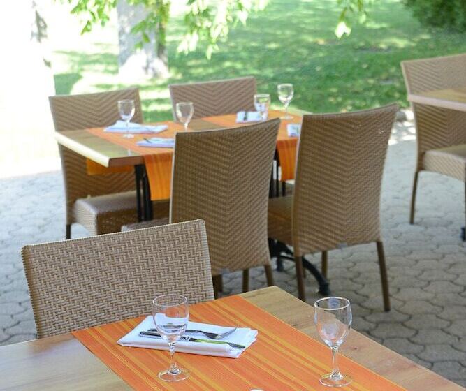 酒店 Restaurant Rolland