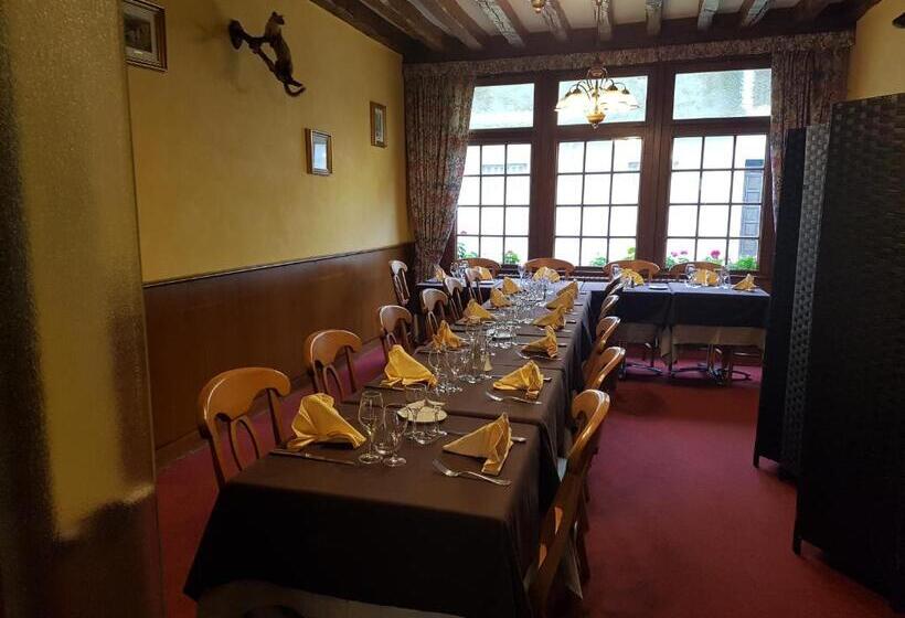 בית מלון כפרי Logis Hôtel Saint Hubert