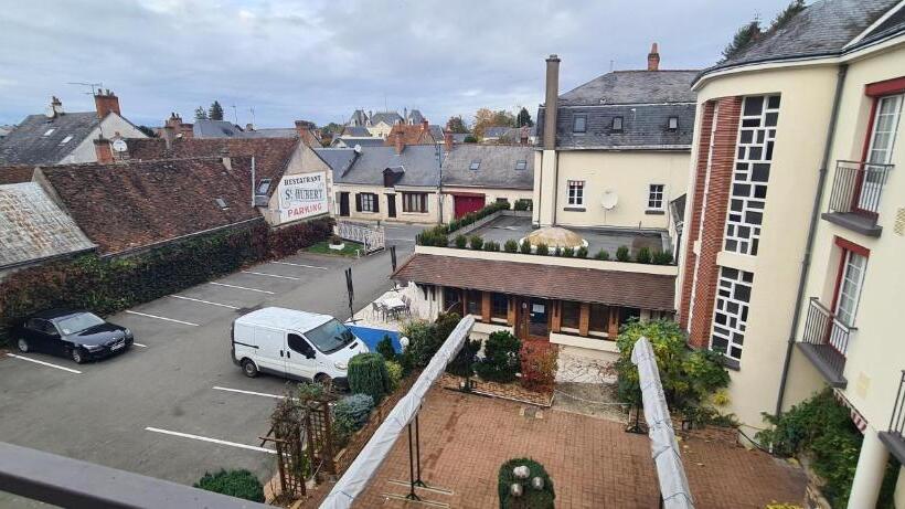 בית מלון כפרי Logis Hôtel Saint Hubert