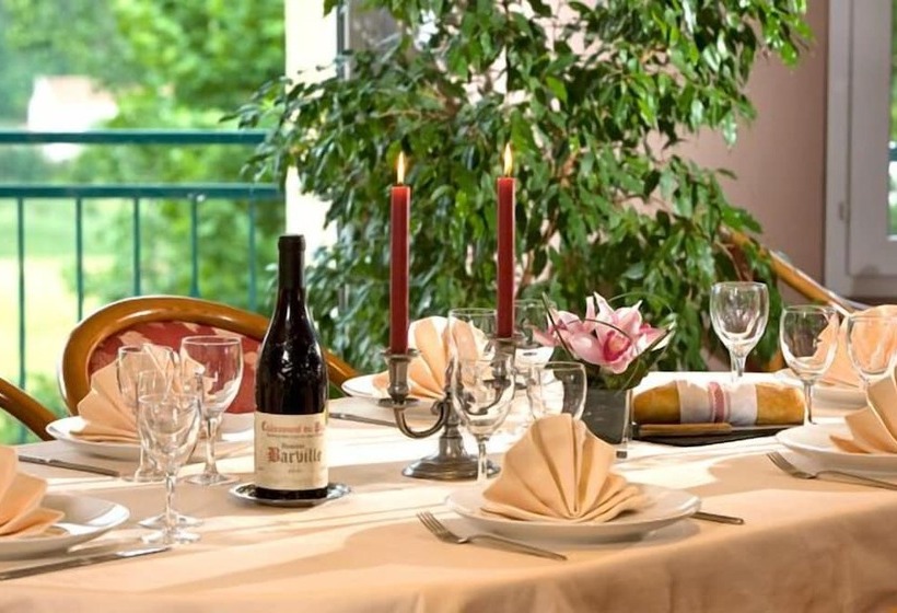 בית מלון כפרי Hôtel Le Provence