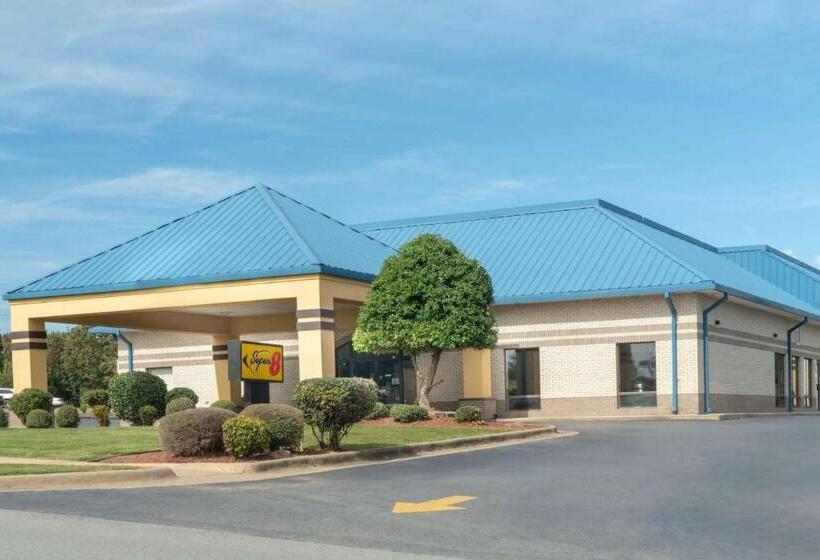 هتل Super 8 By Wyndham North Little Rock/mccain