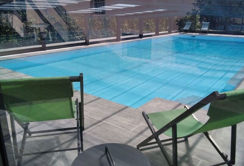 호텔 The Originals City, Hôtel Rey Du Mont Sion, Saint Julien En Genevois Sud