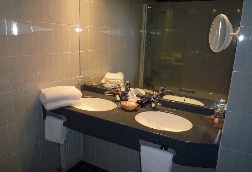 酒店 The Originals City, Hôtel Rey Du Mont Sion, Saint Julien En Genevois Sud