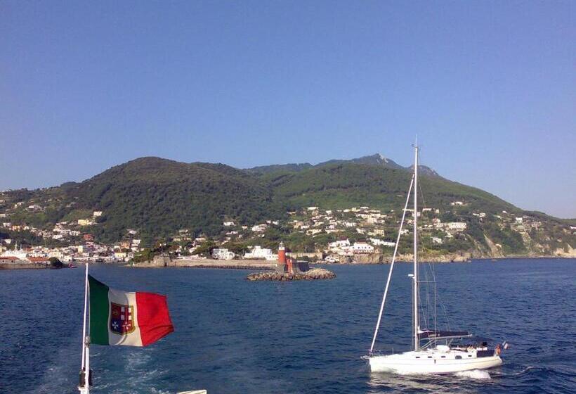 Отель Torre Sant'angelo