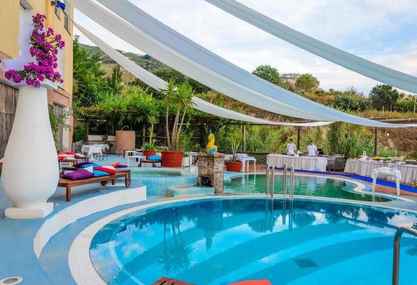 Отель Torre Sant'angelo