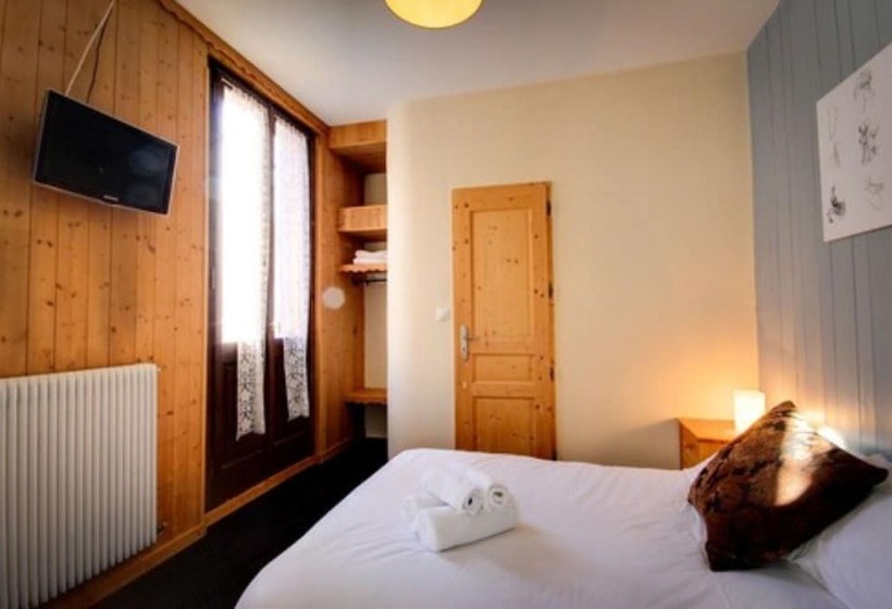 בית מלון כפרי Vert Lodge Chamonix