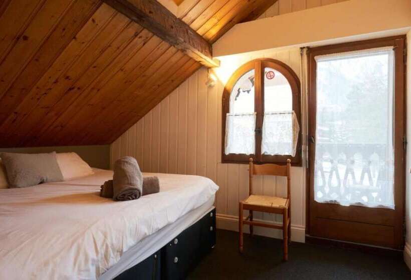 בית מלון כפרי Vert Lodge Chamonix