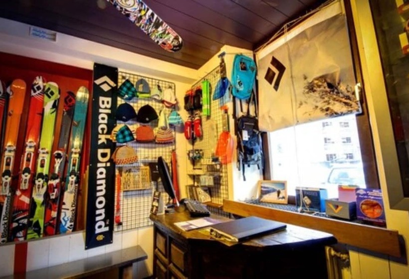 בית מלון כפרי Vert Lodge Chamonix