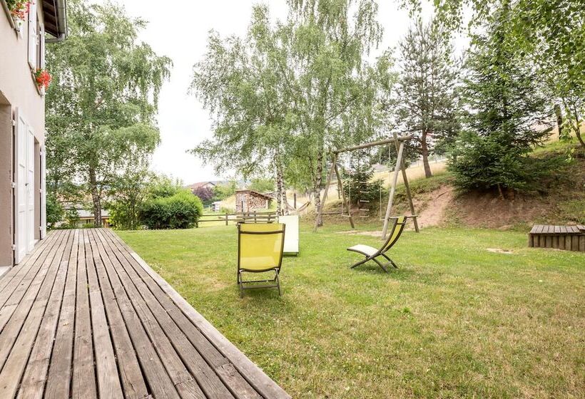 Logis Hotel Restaurant La Tour