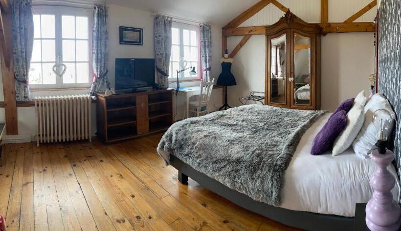 Logis Hotel Bellevue Restaurant La Pomme D Or