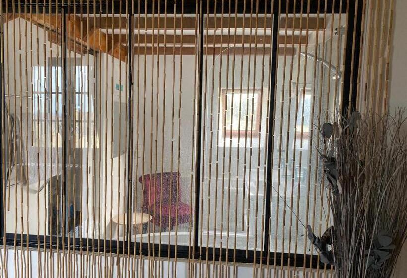 Logis Hotel Bellevue Restaurant La Pomme D Or