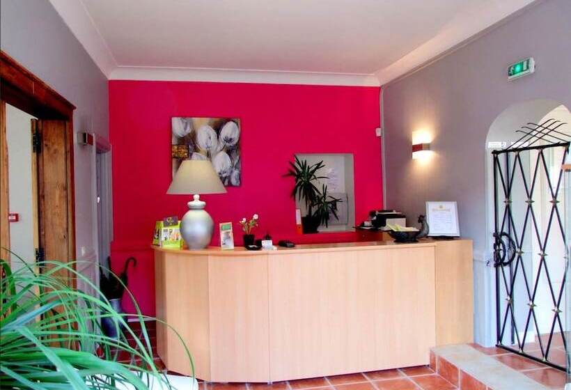 Logis Hotel L Occitan 2 étoiles