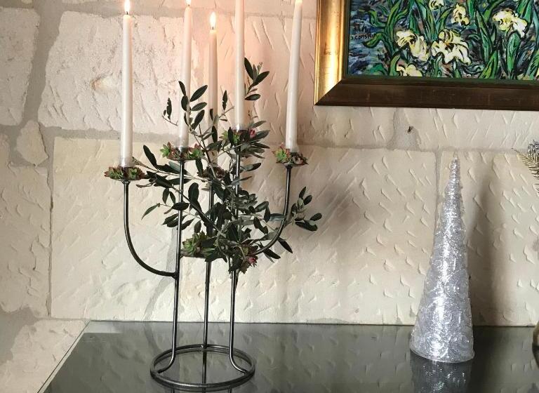 Logis Hotel Restaurant Hostellerie De La Tour