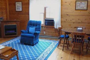 Browns_log_cabin