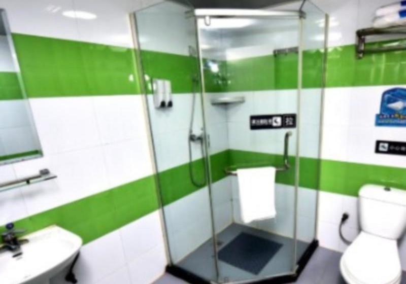 호텔 7 Days Inn Pizhou Train Station