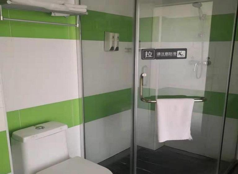 Отель 7days Inn Zhangjiakou Xuanhua Caishenmiao Street