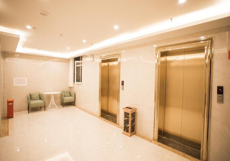 ホテル Greentree Innzhangjiakou High Speed Railway Station Business