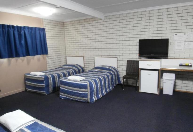 Binalong Motel