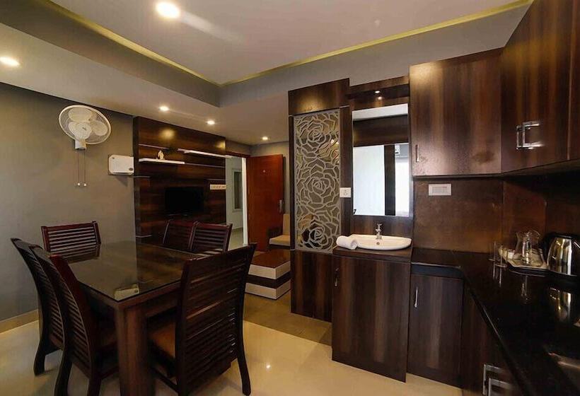 בית מלון כפרי Ambalath Maple Leaves Home