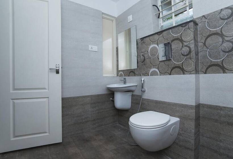 בית מלון כפרי Ambalath Maple Leaves Home