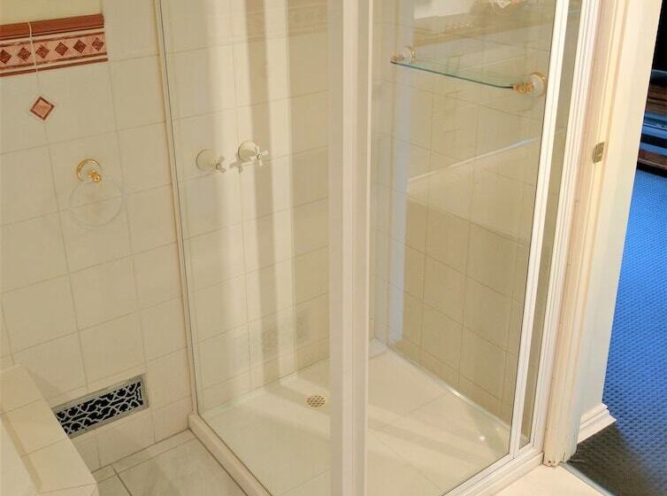 فندق Annie Roe's Luxury Bed & Breakfast