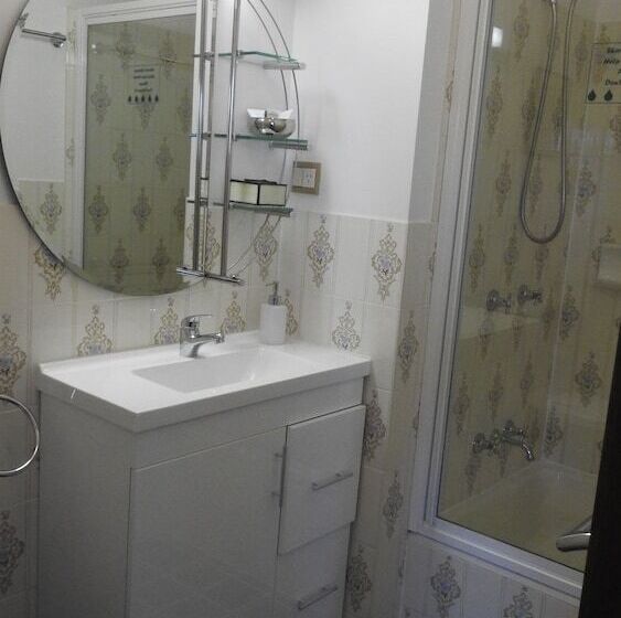 בית מלון כפרי Bathurst Heights B&b