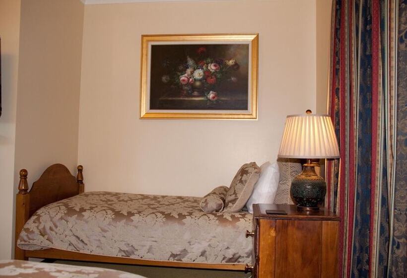 בית מלון כפרי Bathurst Heights B&b