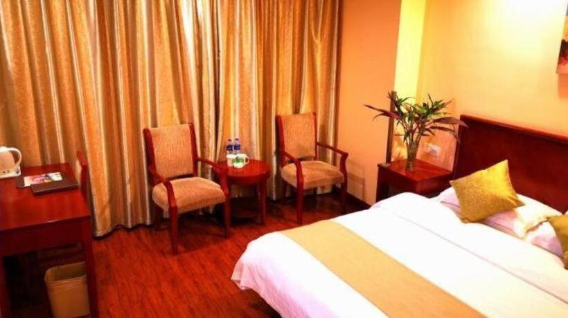 Отель Greentree Inn Yixing Zhangzhu Express