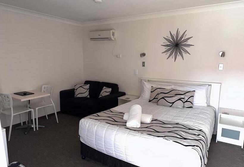 هتل Karuah Motor Inn