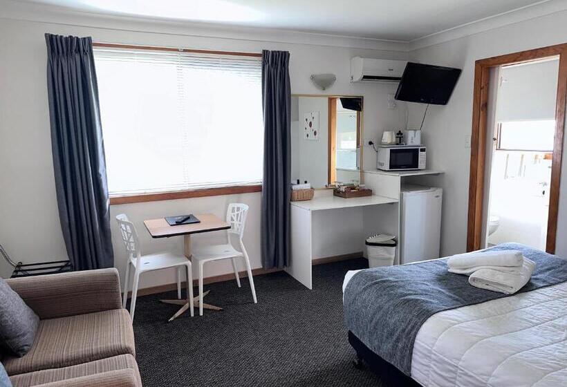 هتل Karuah Motor Inn