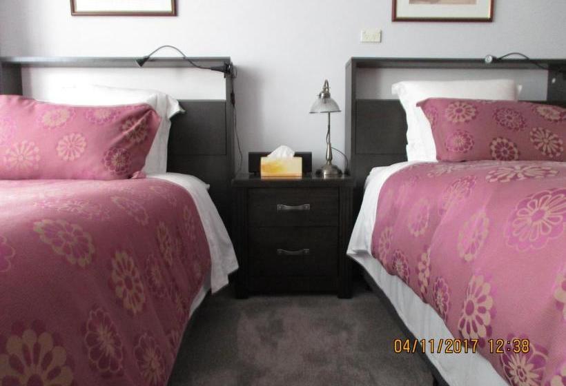 هتل Sojourn On Gale Bed & Breakfast