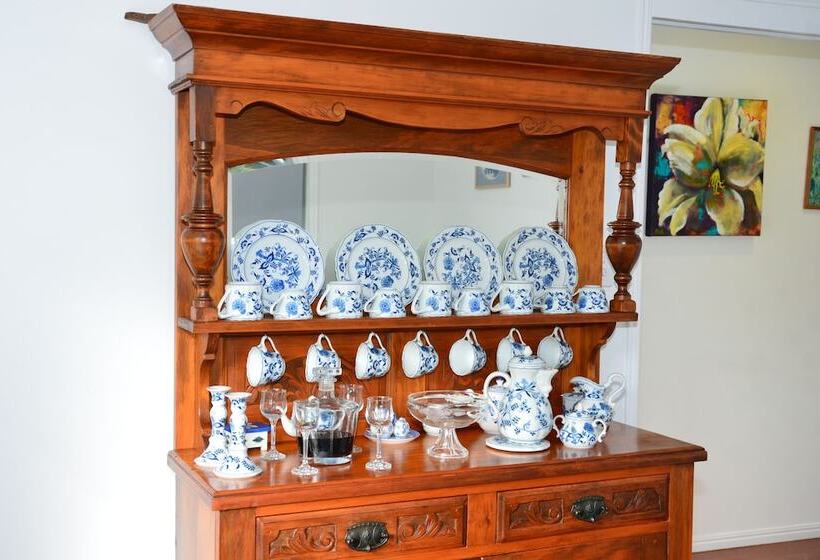 فندق Torquay Terrace Bed & Breakfast