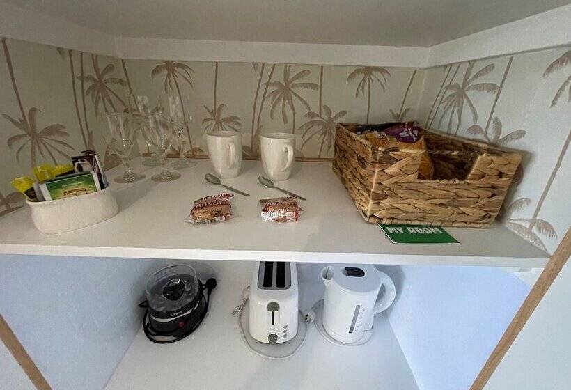 فندق Torquay Terrace Bed & Breakfast