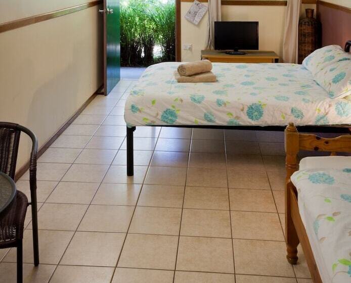 בית מלון כפרי Woolshed Eco Lodge