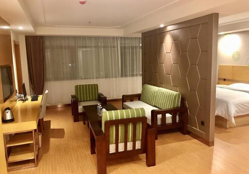 酒店 Greentree Inn Luoyang Ruyang County Dujuan Avenue